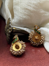 Load image into Gallery viewer, Vintage style statement earrings
