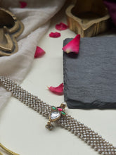 Load image into Gallery viewer, Kundan and pearl choker in silver 925
