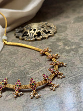 Load image into Gallery viewer, Vintage style choker in silver 925
