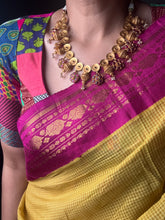 Load image into Gallery viewer, Statement vintage style necklace set in silver 925 &amp; gold polish
