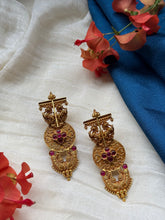 Load image into Gallery viewer, Vintage style statement earrings
