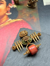 Load image into Gallery viewer, Vintage style statement pendant
