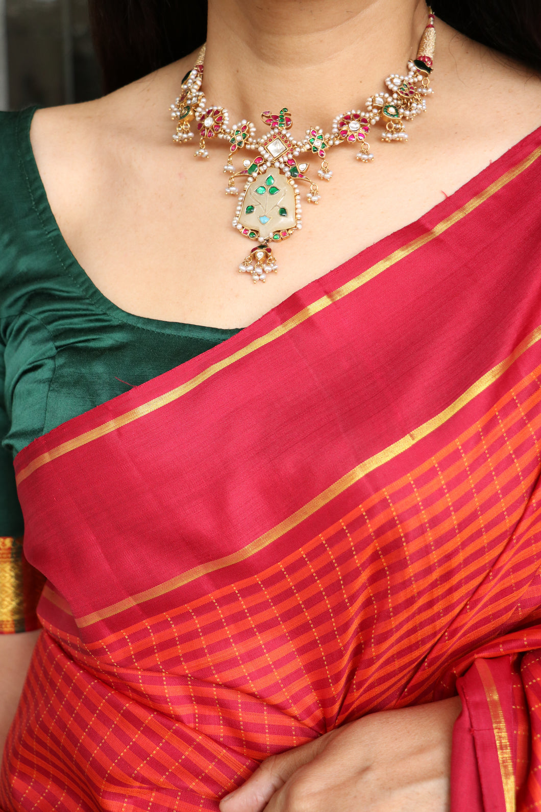 Statement kundan neckpiece 3