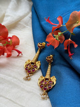 Load image into Gallery viewer, Vintage style statement earrings
