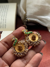Load image into Gallery viewer, Vintage style statement earrings
