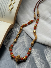 Load image into Gallery viewer, Kundan necklace in silver 925 and gold polish
