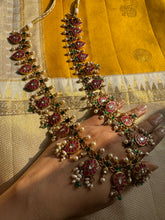 Load image into Gallery viewer, Gold polish kundan, ruby and emerald mango gutapusalu necklace with pearl drops
