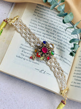 Load image into Gallery viewer, Statement navratna pearl choker
