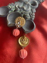 Load image into Gallery viewer, Silver 92.5 gold polish kundan earrings with coral drops
