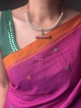 Load image into Gallery viewer, Statement vintage style pearl hasli
