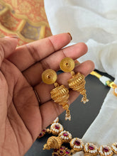 Load image into Gallery viewer, Statement vintage style necklace set in silver 925 &amp; gold polish
