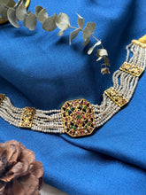 Load image into Gallery viewer, Statement kundan &amp; pearl choker necklace 1
