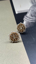 Load image into Gallery viewer, Gold polish silver 925 earrings
