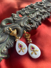 Load image into Gallery viewer, Silver 92.5 gold polish inlay work earrings
