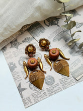 Load image into Gallery viewer, Vintage style statement earrings
