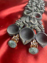 Load image into Gallery viewer, Silver 92.5 gold polish kundan studs with carved emerald stone
