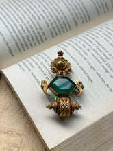 Load image into Gallery viewer, Vintage style statement pendant
