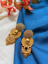 Load image into Gallery viewer, Vintage style statement earrings
