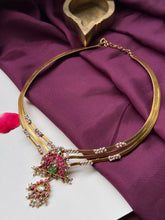 Load image into Gallery viewer, Statement vintage style pearl hasli
