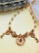 Load image into Gallery viewer, One of a kind pearl necklace
