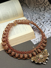 Load image into Gallery viewer, Statement mango necklace with earrings in silver 925 and gold polish
