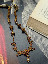 Load image into Gallery viewer, Kundan necklace in silver 925 and gold polish
