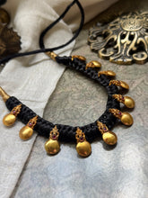 Load image into Gallery viewer, Vintage style thread choker in silver 925
