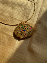 Load image into Gallery viewer, Dainty Inlay work neckpiece with hasli
