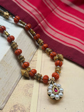 Load image into Gallery viewer, Coral necklace in silver 925 and gold polish
