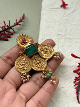 Load image into Gallery viewer, statement pendants

