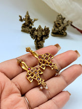 Load image into Gallery viewer, Silver 925 gold polish bugadi
