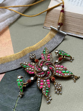 Load image into Gallery viewer, One of a kind kundan necklace in silver 925
