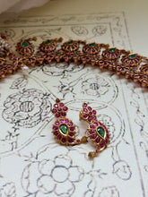 Load image into Gallery viewer, Statement mango necklace with earrings in silver 925 and gold polish
