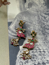 Load image into Gallery viewer, Gold polish silver 925 earrings
