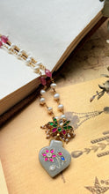 Load image into Gallery viewer, Dainty Inlay work necklace in natural aventurine and gemstones
