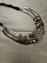 Load image into Gallery viewer, 92.5 gold polish statement necklace
