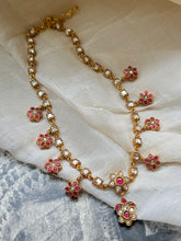 Load image into Gallery viewer, Kundan necklace in silver 925 and gold polish
