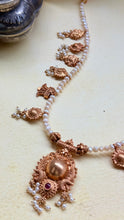 Load image into Gallery viewer, One of a kind pearl necklace
