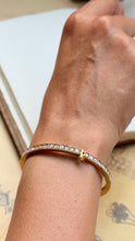 Load image into Gallery viewer, White kundan openable kundan stone bangle
