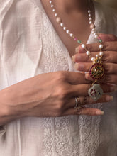 Load image into Gallery viewer, Dainty Inlay work necklace in natural aventurine and gemstones
