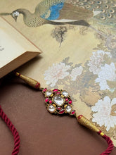 Load image into Gallery viewer, Kundan choker with adjustable thread work
