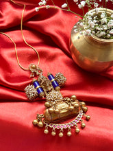 Load image into Gallery viewer, Statement vintage 925gold polish pendant
