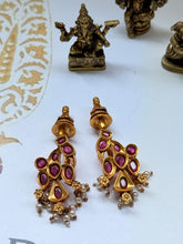 Load image into Gallery viewer, Silver 925 gold polish bugadi
