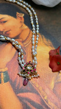 Load image into Gallery viewer, Pearl bunch kundan necklace 5
