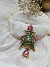 Load image into Gallery viewer, Vintage statement pendant hasli
