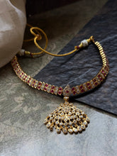 Load image into Gallery viewer, Antique gold polish classic adigai necklace
