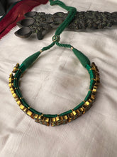 Load image into Gallery viewer, Emerald choker necklace
