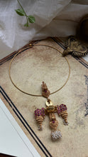 Load image into Gallery viewer, Statement vintage style hasli necklace
