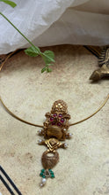 Load image into Gallery viewer, Statement vintage style hasli necklace
