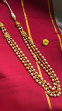 Load image into Gallery viewer, Statement vintage style pearl necklace

